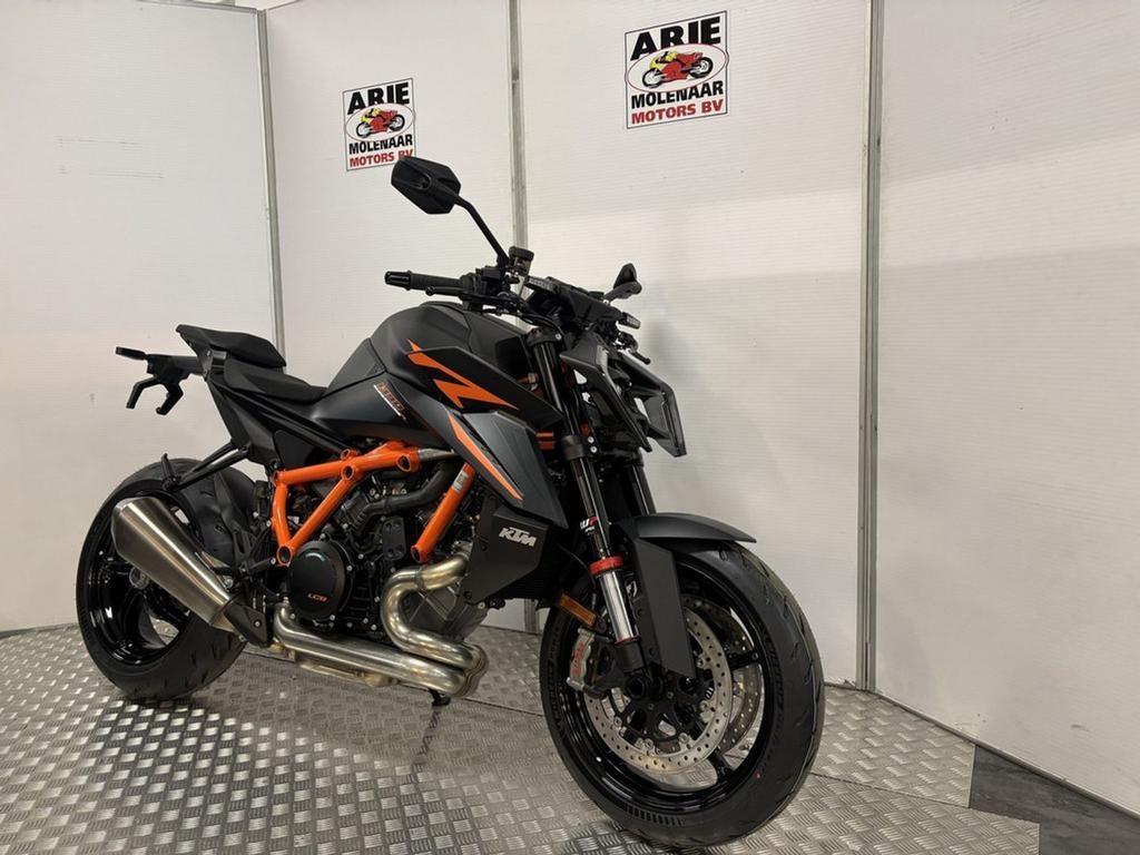 KTM 1390 SUPER DUKE R (bj 2026) - foto 2