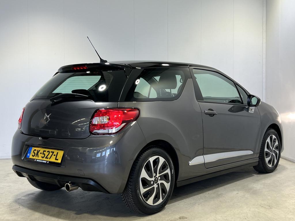 DS DS 3 1.2 PureTech So Chic | Navigatie | LM Velgen 16" | P, Voorwielaandrijving, Stof, Gebruikt, 1199 cc