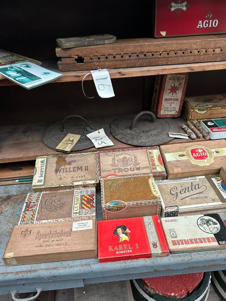 Antieke sigaren items | blikken | dozen | tabak | roken, Verzamelen, Rookartikelen, Aanstekers en Luciferdoosjes, Gebruikt, Tabaksdoos of Verpakking