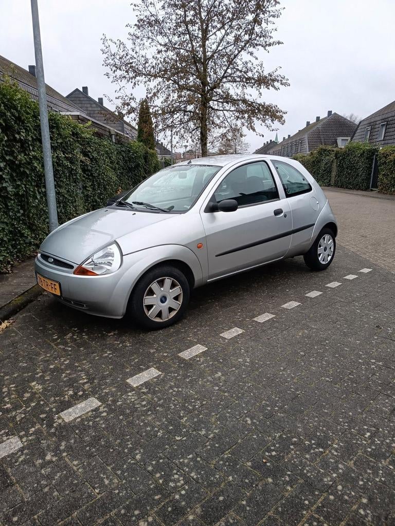 Ford Ka 1.3 2006 Airco, APK, Auto's, Voorwielaandrijving, 1299 cc, Stof, 31 €/maand