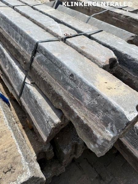 60m1 donker grijze belgisch hardsteen banden 15x19cm traptr., Bij dit gebruikte product niet meer te achterhalen., Gebruikt, Verzenden