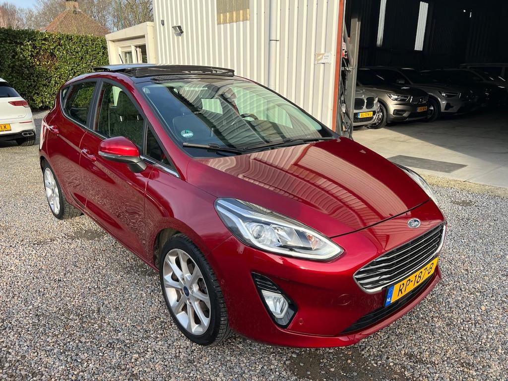 Ford Fiesta 1.0 EcoBoost Titanium PANO.NEW-DRIEM.B&O.NAP!, Voorwielaandrijving, Gebruikt, Origineel Nederlands, Bedrijf
