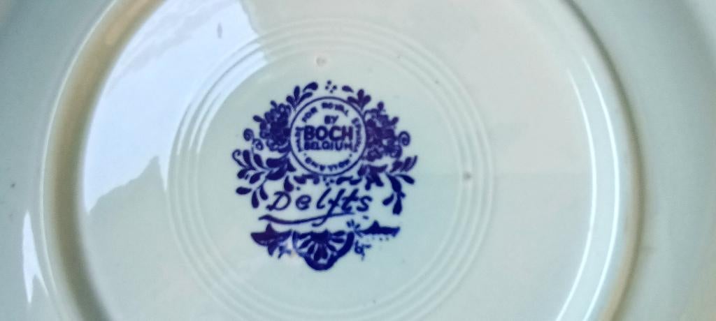 Delfts wandbord -Boch Belgium voor Royal -made Holland.31cm, Ophalen of Verzenden