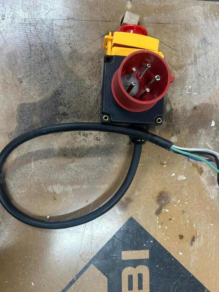 Machine schakelaar 400v, Doe-het-zelf en Verbouw, Gereedschap | Machine-onderdelen en Toebehoren, Ophalen of Verzenden, Nieuw