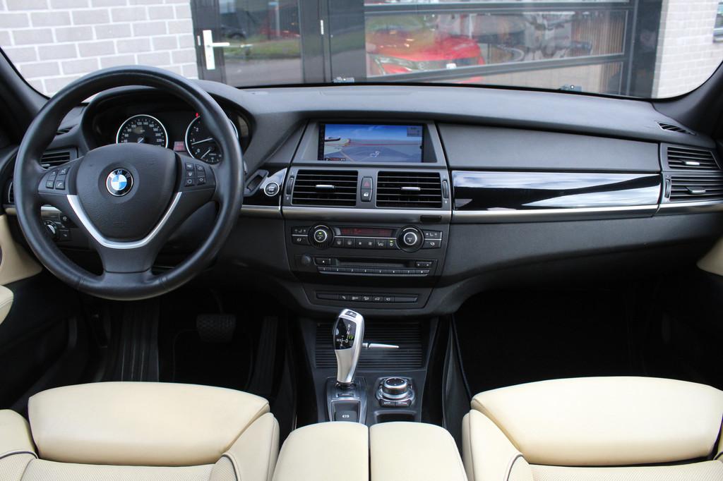 BMW X5 xDrive50i High Executive / ACC / Panoramadak / Softcl, Euro 5, Stof, Origineel Nederlands, Bedrijf