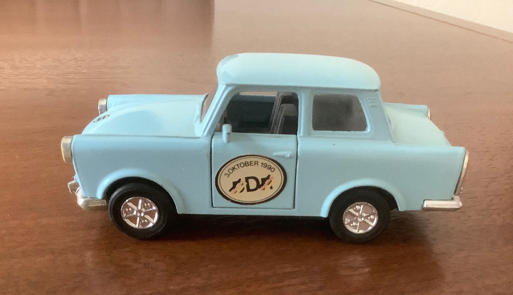 Modelauto Trabant uit de DDR, Ophalen of Verzenden, Zo goed als nieuw, Auto