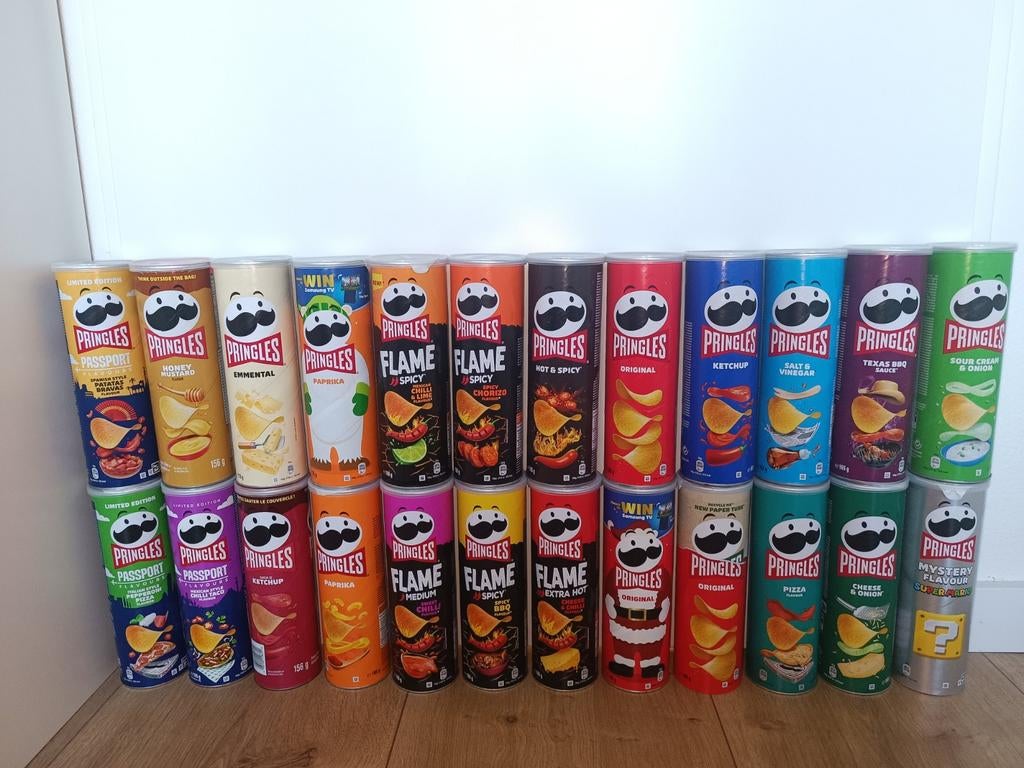Grote verzameling lege Pringles bussen - diverse smaken, Ophalen, Gebruikt