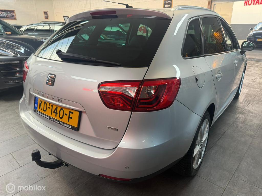 Seat Ibiza ST 1.0 EcoTSI Style / Dsg / Navi / Leder / Led, Gebruikt, Euro 6, 580 kg, Zilver of Grijs