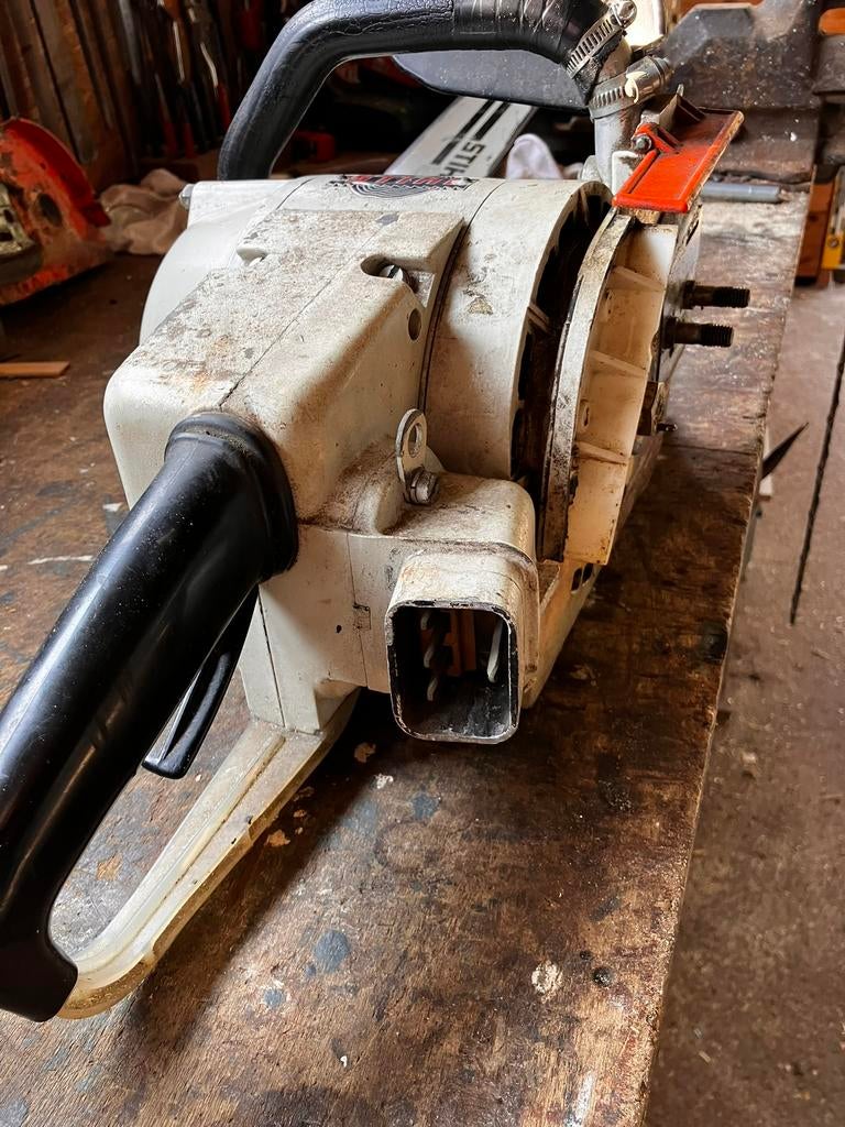 Gezocht: Stihl E30 kettingzaag, Ophalen of Verzenden, Overige soorten