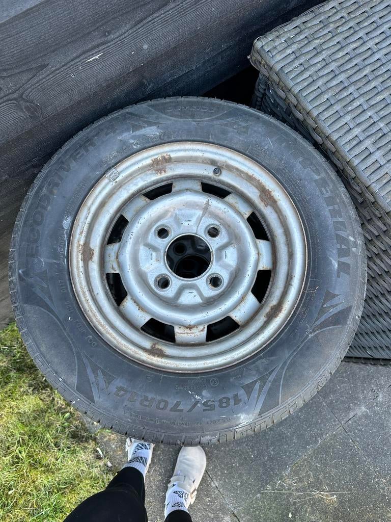 5 stalen velgen 14" inch met banden 185/70 R14 VW Kever, Ophalen, 14 inch, Gebruikt, Banden en Velgen