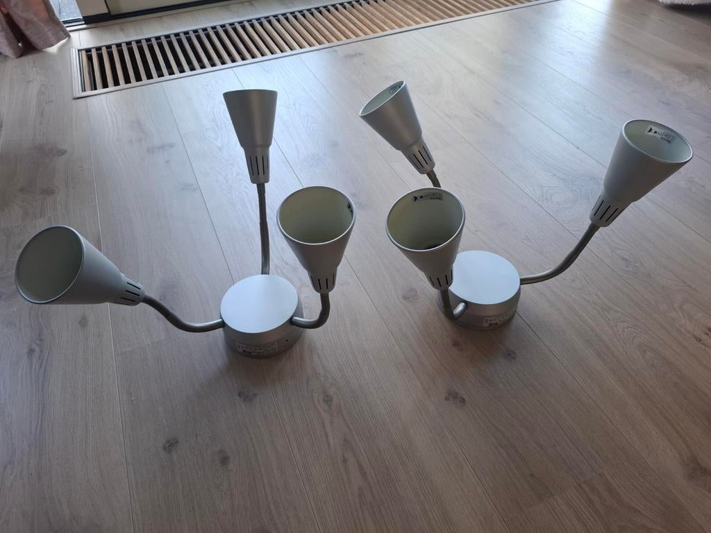 2x Ikea Kvart plafondlamp 3 armen, Ophalen of Verzenden, Zo goed als nieuw