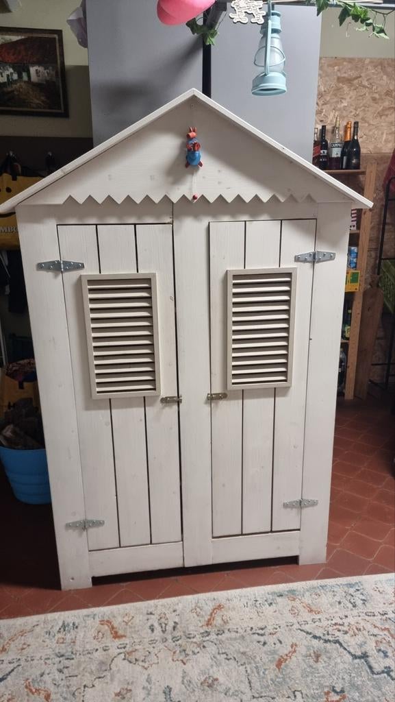 Leuke kast kinderkamer, buiten of garage., Ophalen, Gebruikt, Minder dan 50 cm, 105 cm of meer