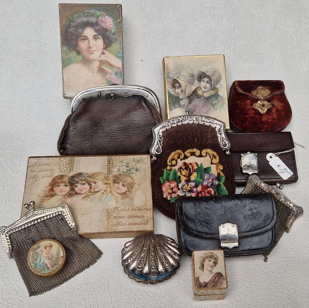Antieke dames portemonnees, beursjes, knipjes, goud & zilver, Antiek en Kunst, Ophalen of Verzenden, Dames