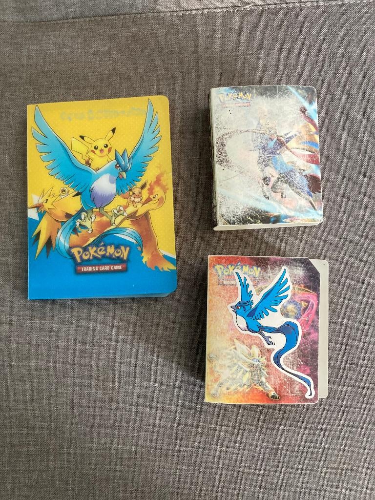 Pokemon binders 3X, Ophalen of Verzenden, Gebruikt, Sleeves of Kaarthoesjes