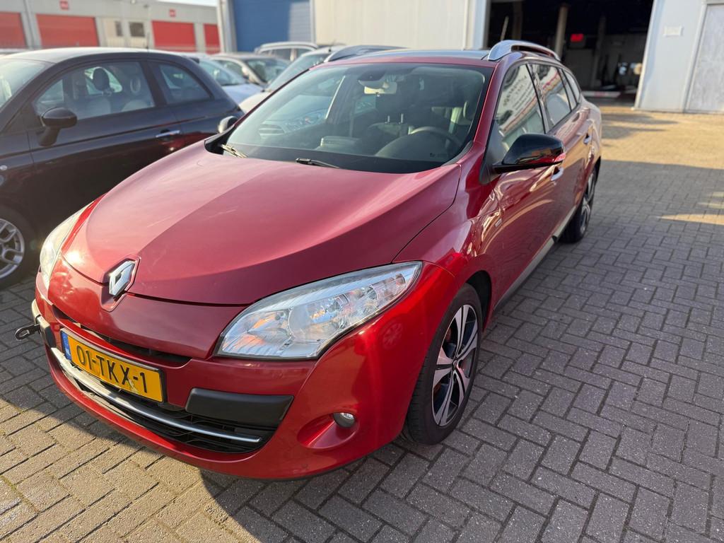 Renault Mégane Estate 1.4 TCe Bose|Distributieriem overgesp, Voorwielaandrijving, Euro 5, Gebruikt, 4 cilinders