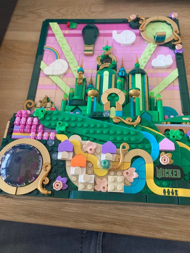 Lego wicked Emerald City muurkunst 75685, Ophalen of Verzenden, Zo goed als nieuw