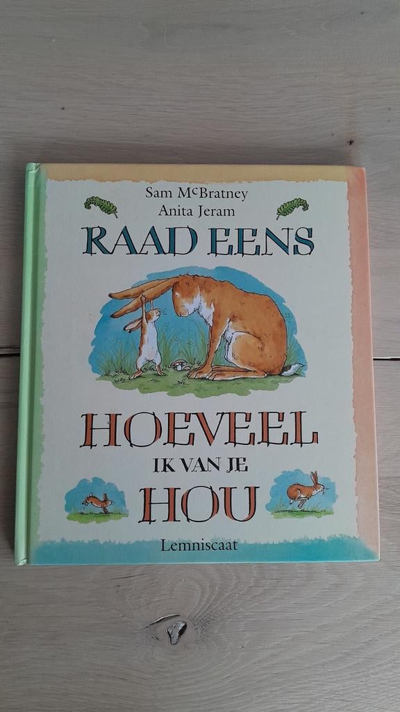 Raad Eens Hoeveel Ik Van Je Hou - Sam McBratney, Ophalen of Verzenden, Zo goed als nieuw, Sam McBratney, Fictie algemeen