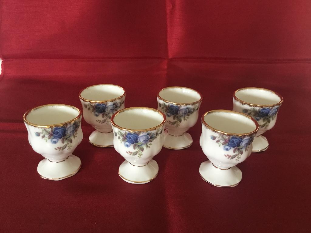 Royal Albert MOONLIGHT ROSE EIERDOPJES. 🐣🐣🐣PER STUK, Ophalen of Verzenden