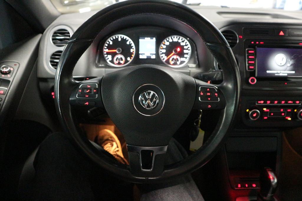 Volkswagen Tiguan 2.0 TDI R-Line Edition 4Motion AUTOMAAT/ P, Auto's, Automaat, Euro 5, Gebruikt, 4 cilinders