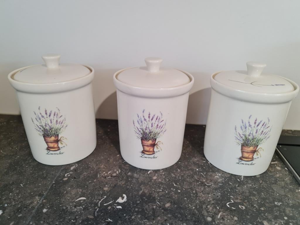 3 voorraadpotten van JET ter Steege - Lavendel, Ophalen of Verzenden, Zo goed als nieuw, Overige materialen, Overige stijlen