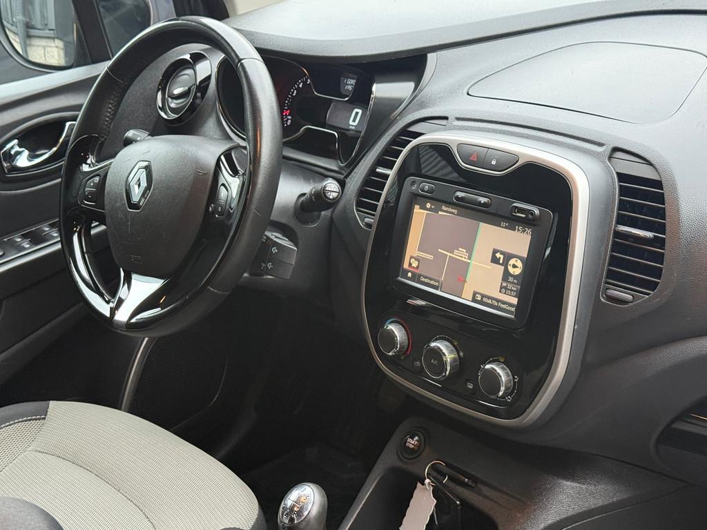 Renault Captur 0.9 TCe Expression Navi Airco Cruise Pdc Trek, Voorwielaandrijving, 898 cc, Stof, Gebruikt