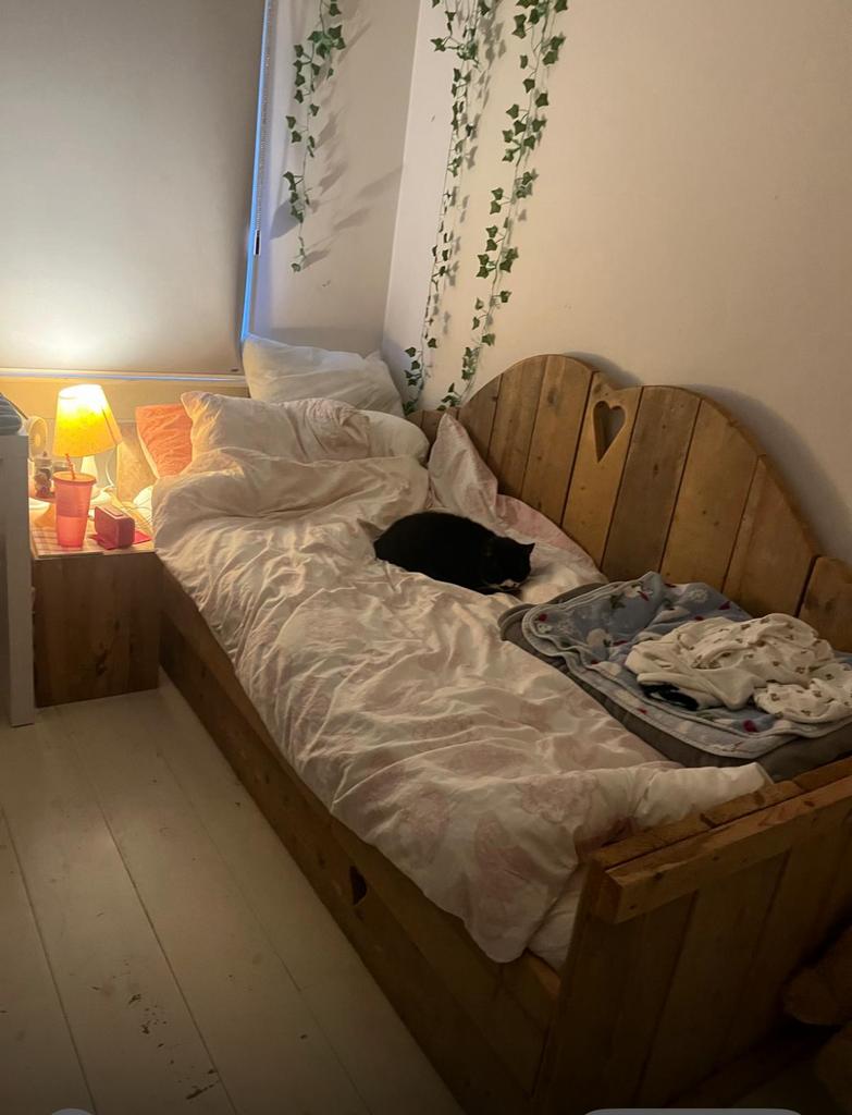 Steigerhouten tienerbed/bank Saartje Prum, Ophalen, 180 cm of meer, 85 tot 100 cm