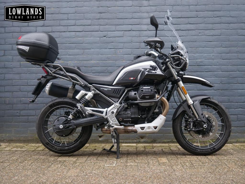 MOTO GUZZI V 85 TT Guardia D Onore (bj 2024)