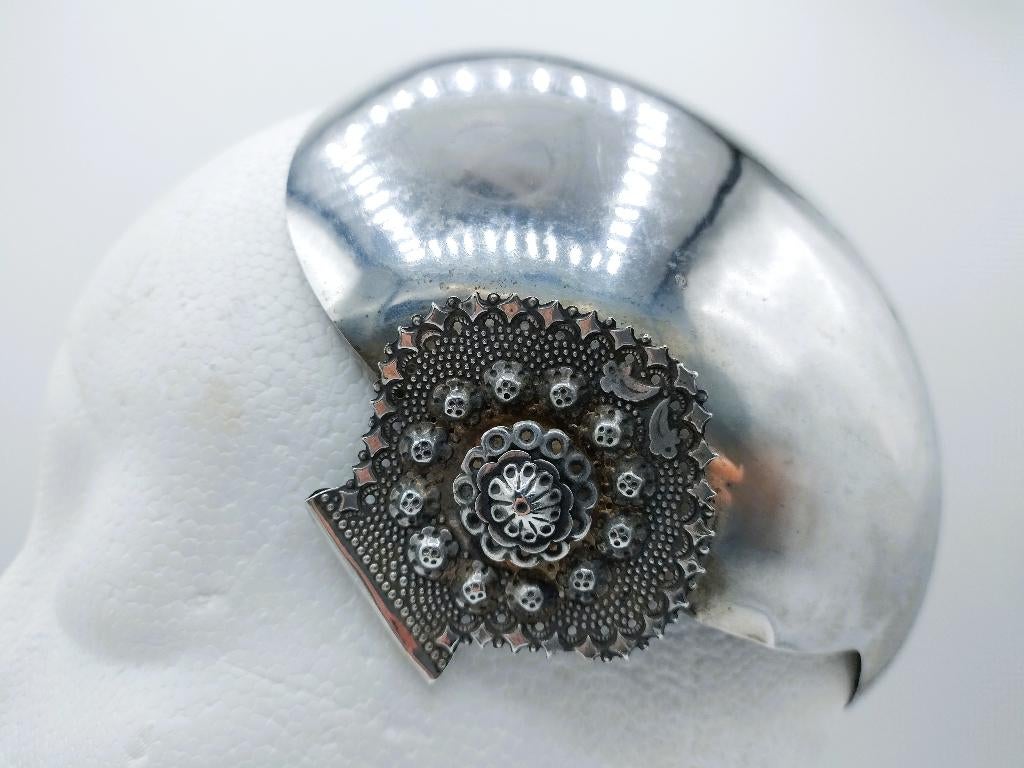 Zilveren Fries oorijzer, K.J. Kanninga, Drachten 1908, Verzenden, Zilver