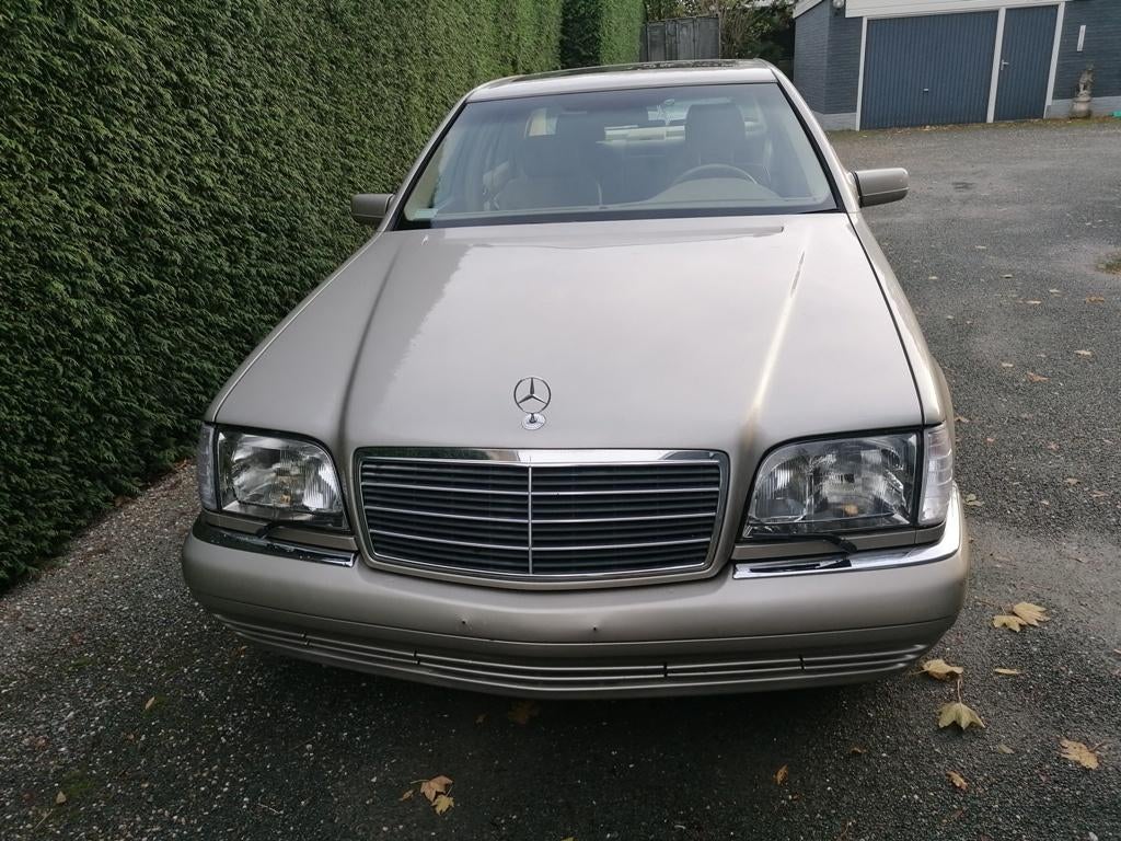 Mercedes 500 SEL met slechts 112.000 km in zeer goede staat., Auto's, Automaat, Achterwielaandrijving, 4973 cc, 320 pk