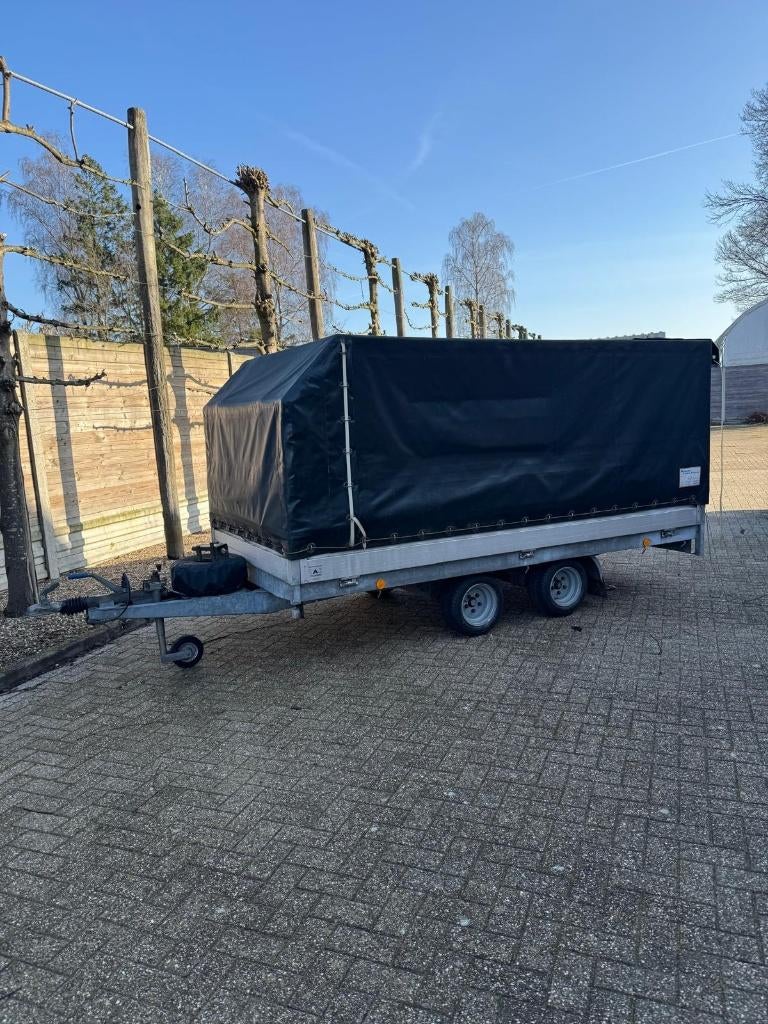 Aanhangwagen Hapert, Ophalen, Gebruikt