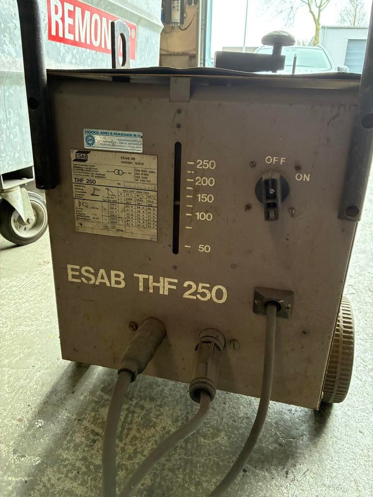 ESAB elektrode lasapparaat 250 amp, Ophalen, Gebruikt, 150 tot 250 ampère, Elektroden