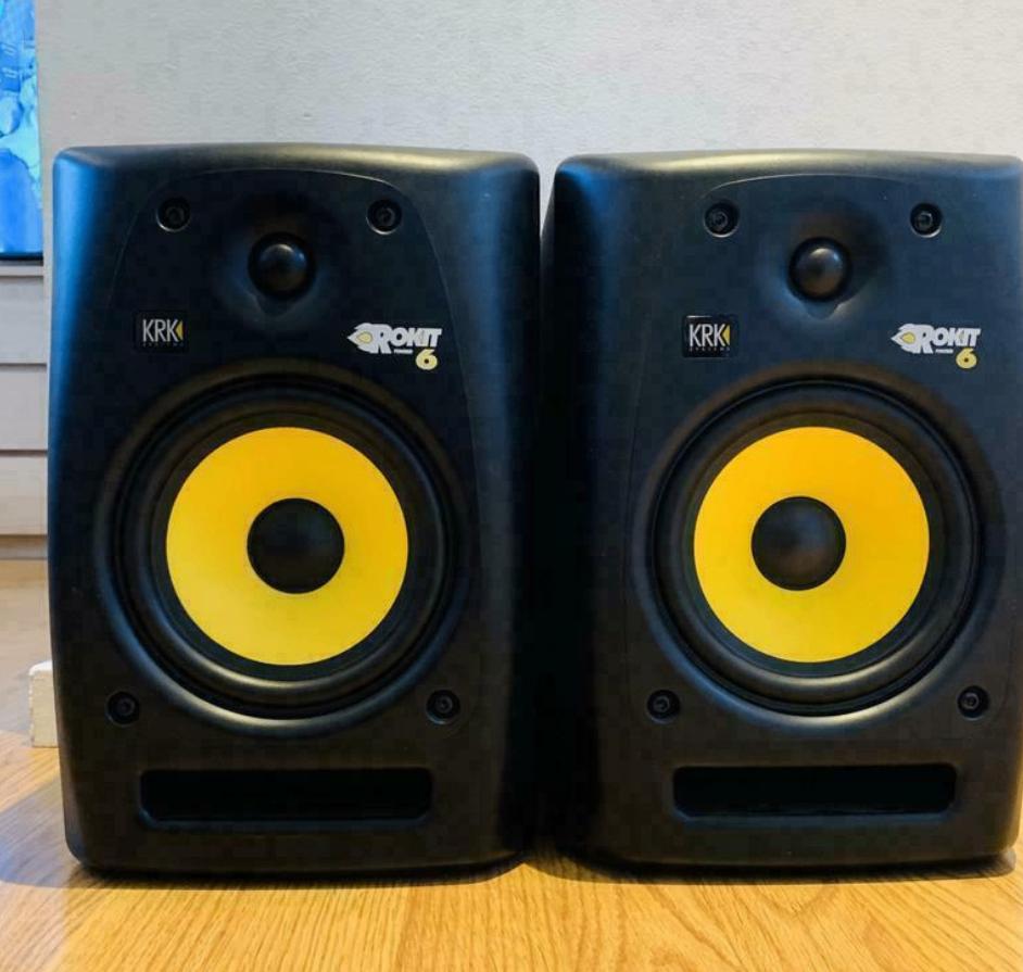 2x KRK 6 actieve monitoren speakers actief 4 5 6 7 8 9 TOP, Overige merken, Ophalen of Verzenden, Zo goed als nieuw, 120 watt of meer