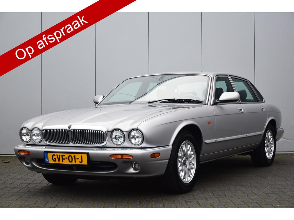 Jaguar XJ 3.2 V8 Executive Automaat (bj 2002), Automaat, Achterwielaandrijving, Gebruikt, Bedrijf
