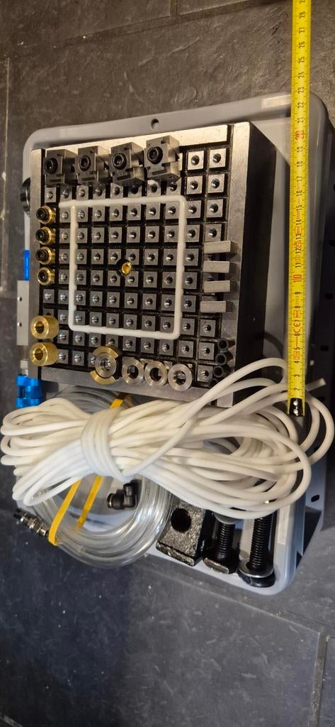 Opspan tafel voor oa. Kuhlmann Deckel graveermachine of cnc, Verzenden