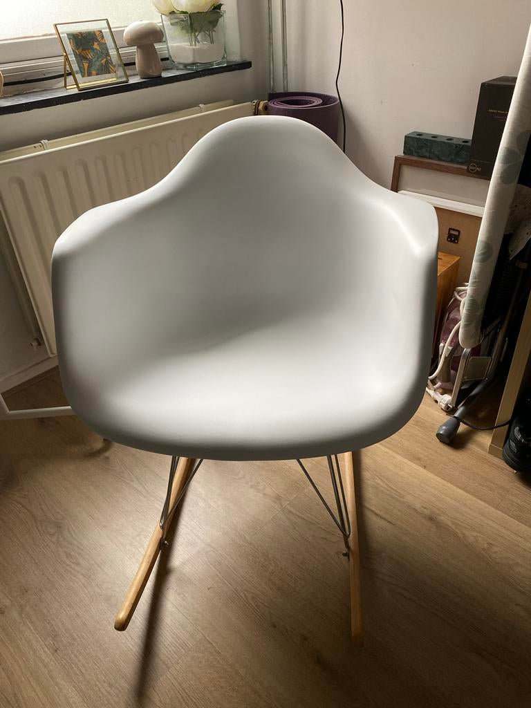 Witte stoel met houten poten - Gebruikt, goede staat, Ophalen, Gebruikt, Wit, Eén