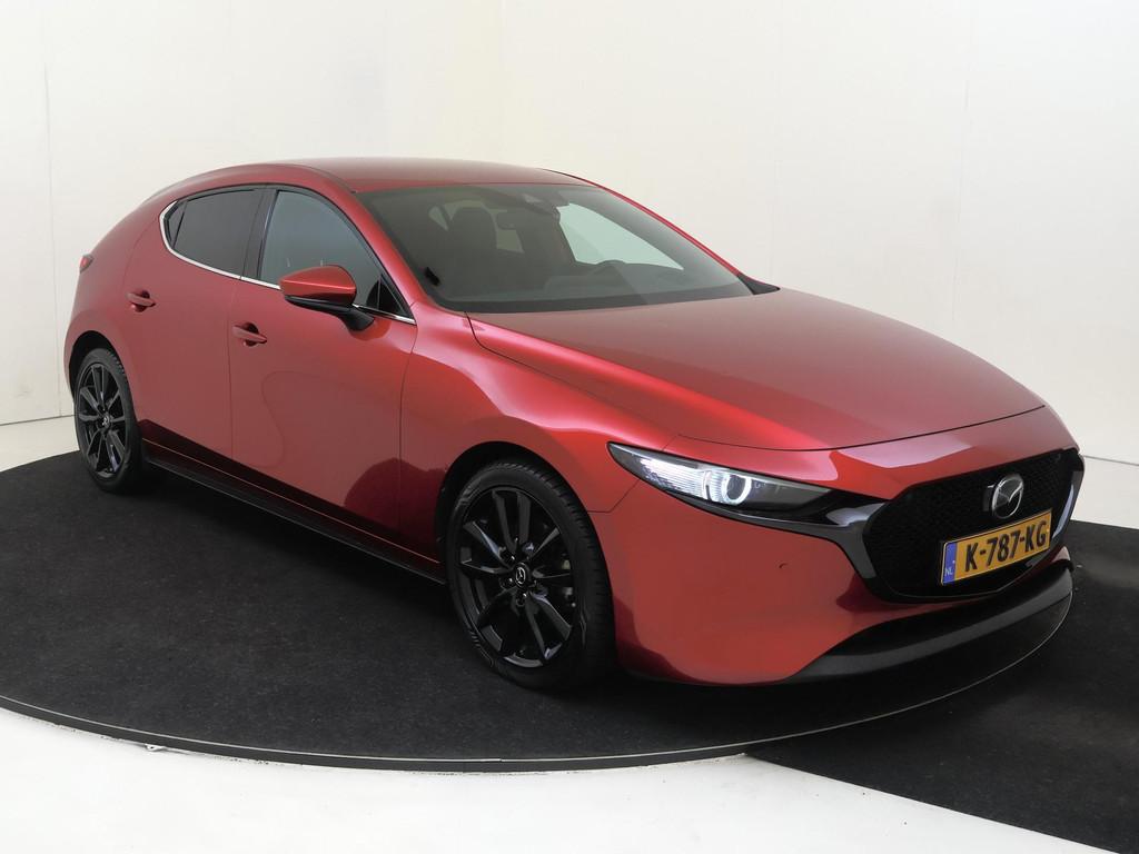 Mazda 3 2.0 e-SkyActiv-X M Hybrid 180 Luxury Navigatie | PDC, Auto's, Mazda, Voorwielaandrijving, 1998 cc, Gebruikt, 4 cilinders