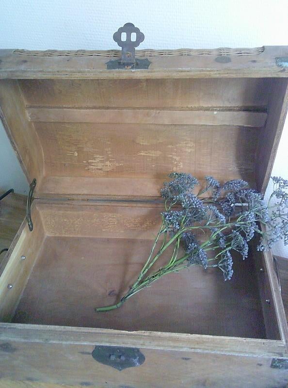 Hout met rieten kist schatkist bruidskist brocante kist, Ophalen of Verzenden