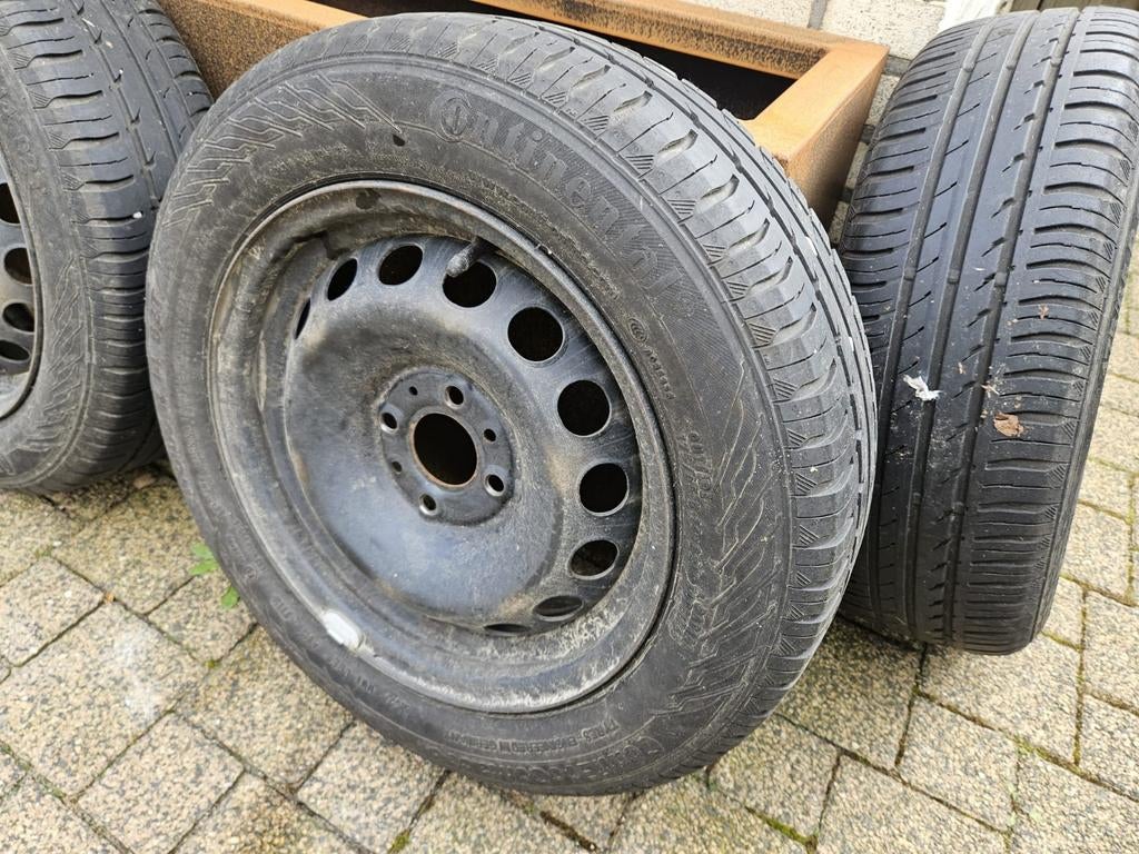 Continental 175/65 R14 82T zomerbanden op velg, Auto-onderdelen, Banden en Velgen, Ophalen, 14 inch, Gebruikt, 175 mm