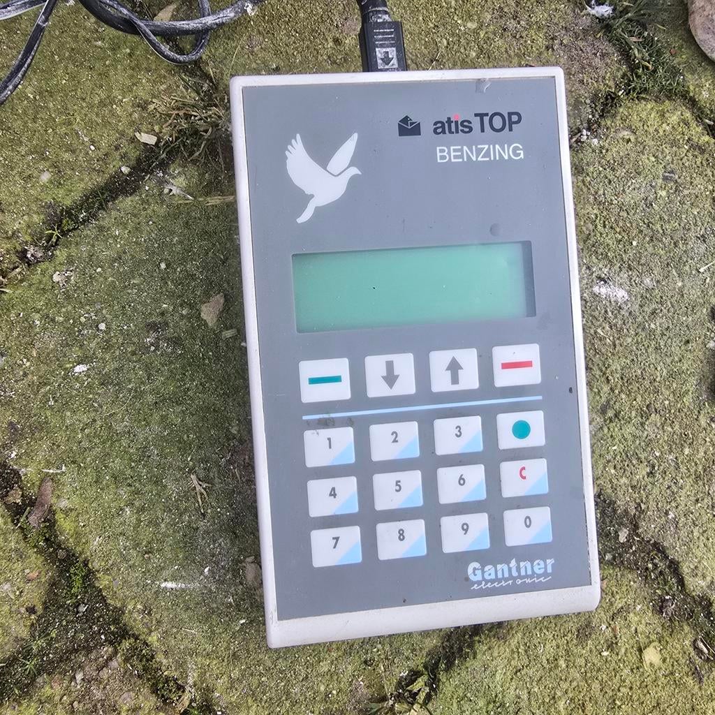 Atis TOP BENZING Duivenklok / Registratiesysteem, Ophalen of Verzenden, Gebruikt