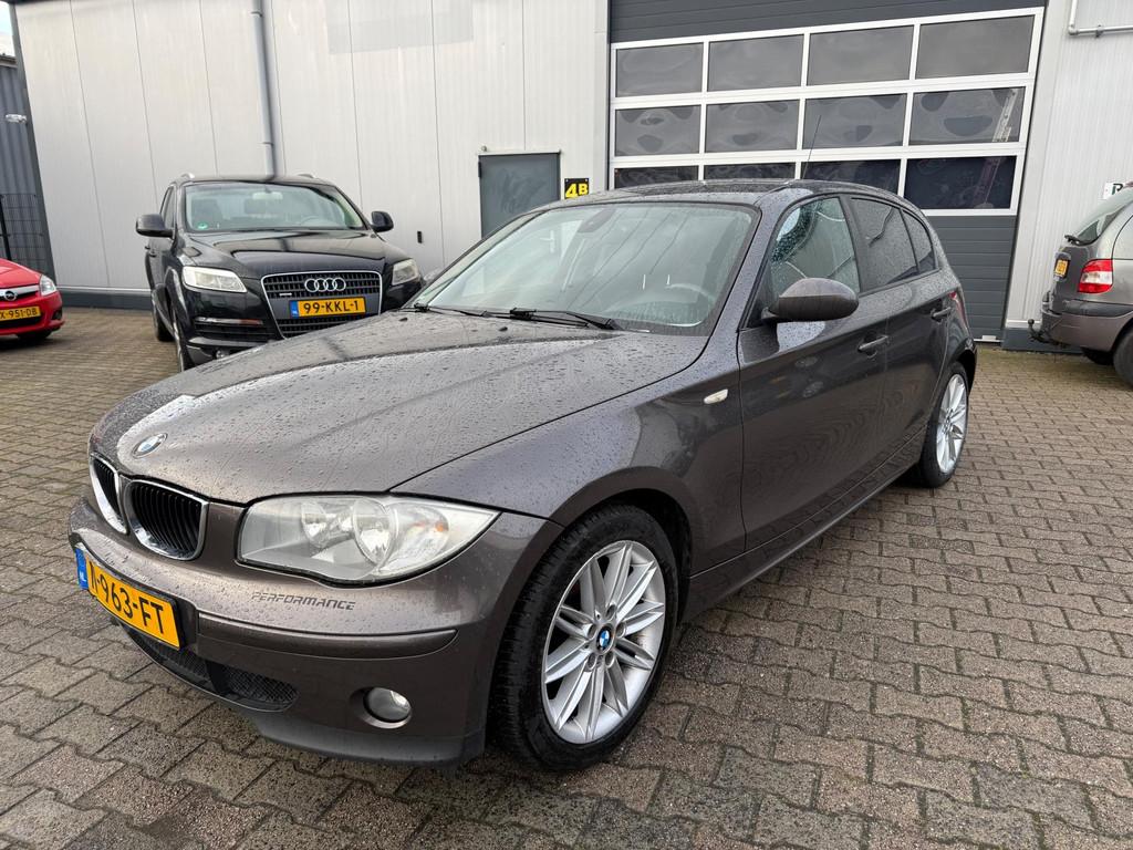 BMW 1-serie 116i High Executive 5-Deurs M-sport velgen APK, 1596 cc, Achterwielaandrijving, Gebruikt, 4 cilinders