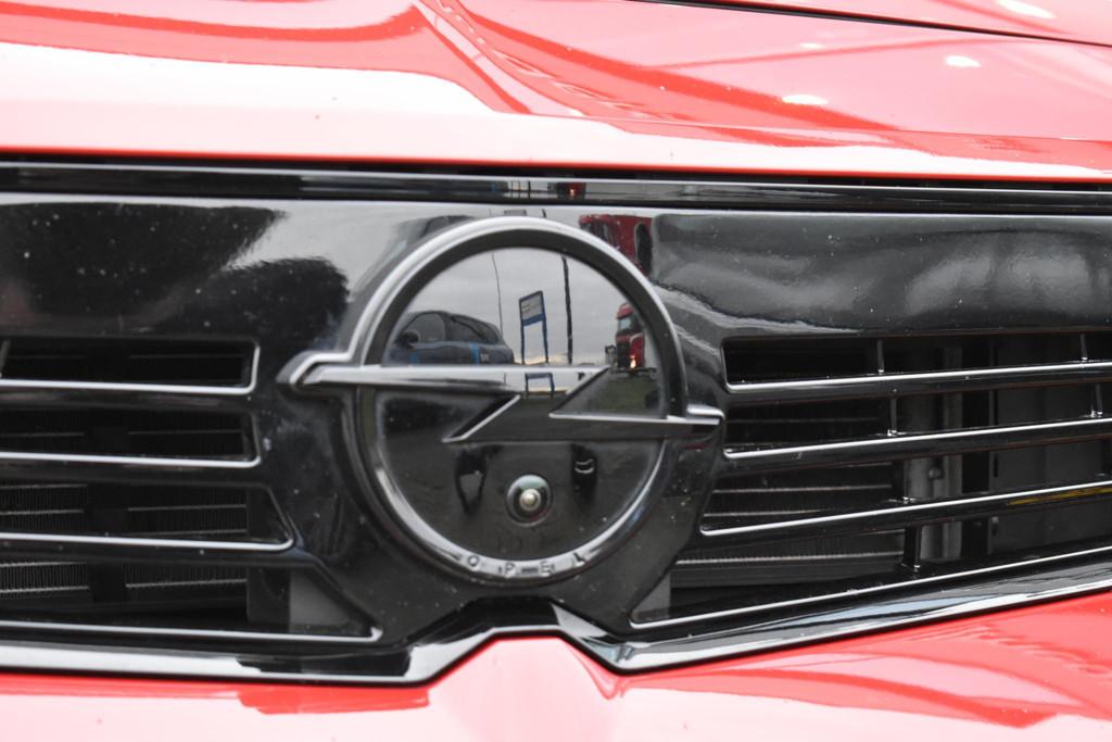 Opel Astra 1.6 Hybrid GS Line | HUD / 360 camera / Pano, 12 maanden, Gebruikt, 4 cilinders, Overige kleuren