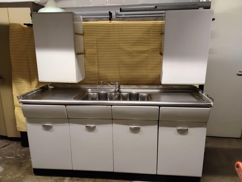 American kitchen, Ophalen, Wit, Enkelwandige keuken