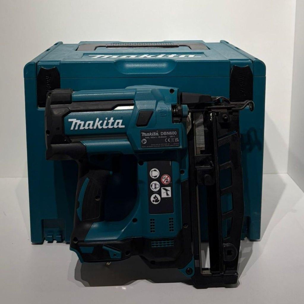 Makita DBN600ZJ Afwerktacker Losse Body in MBox Nette Staat, Doe-het-zelf en Verbouw, Ophalen of Verzenden, Zo goed als nieuw