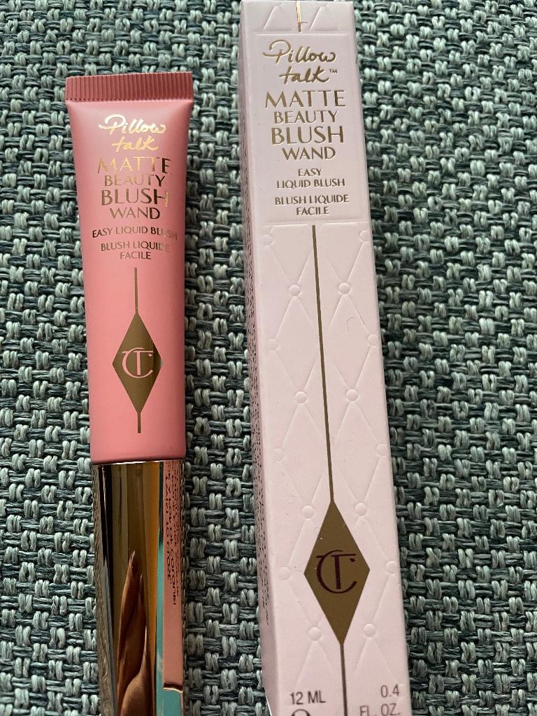 Charlotte Tilbury Matte Beauty Blush Wand in Pink Pop- Nieuw, Sieraden, Tassen en Uiterlijk, Uiterlijk | Cosmetica en Make-up