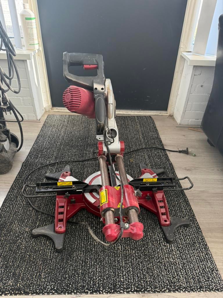 Einhell afkortzaag / verstekzaag met trekfunctie, Ophalen, Zo goed als nieuw, Afkortzaag, 30 tot 70 mm