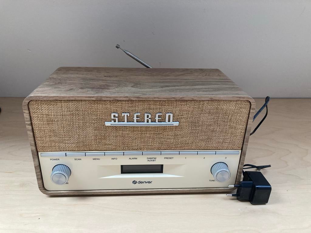Denver Muziekbox en Radio - DAB+/FM/AUX/BT, Ophalen of Verzenden, Zo goed als nieuw, Radio