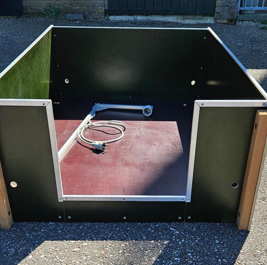 werpkist, Dieren en Toebehoren, Honden-accessoires, Ophalen, Zo goed als nieuw