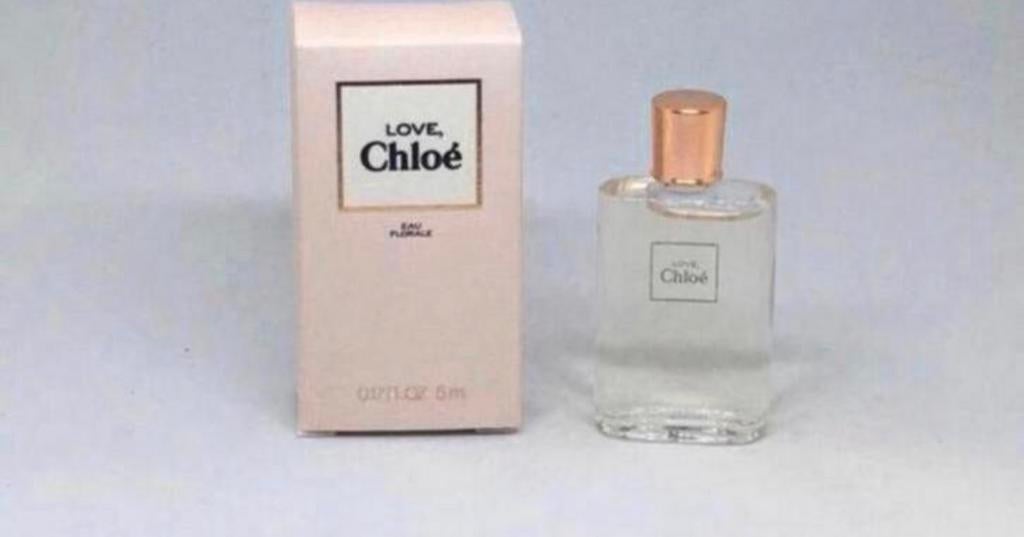 Zeldzaam miniatuur Love Chloe eau florale 5 ml, Verzenden, Nieuw, Miniatuur, Gevuld