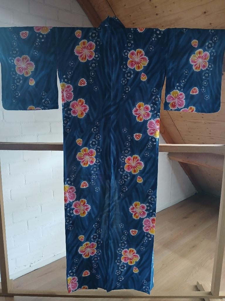 Traditionele Japanse yukata summer Kimono blue pink flower