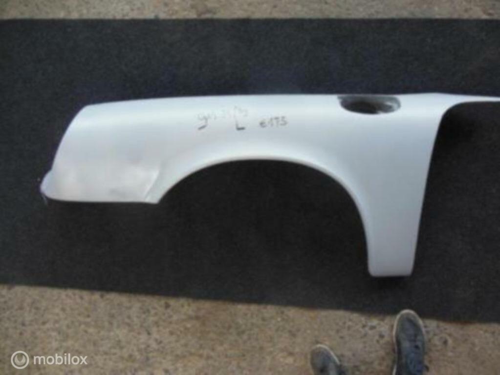 Voorscherm Porsche 911, L+R, 74-89.